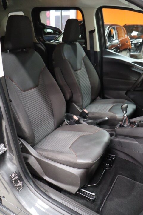 Ford Tourneo Courrier 1.5 TDCi