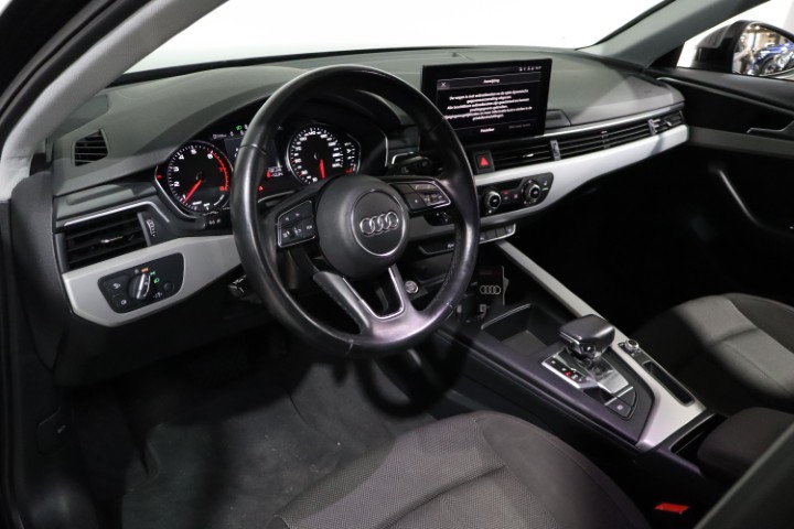 Audi A4 Avant 35 TFSI S Tronic