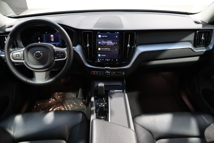 Volvo XC60 B4 MHEV AWD