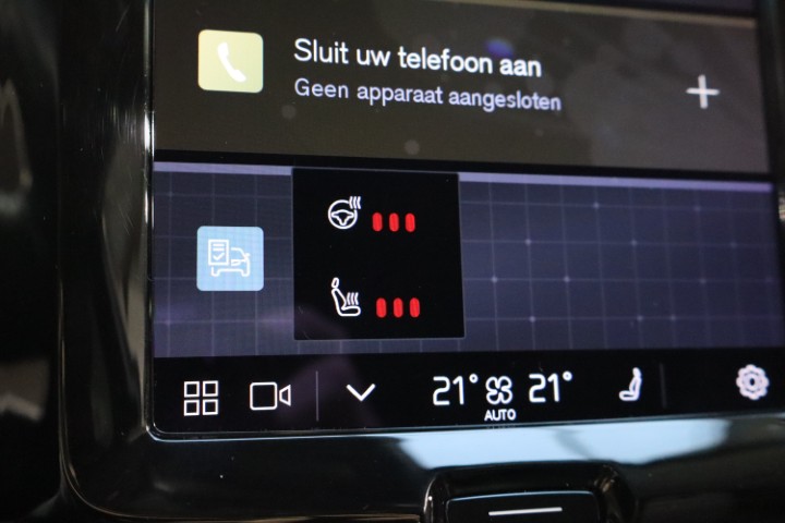 Volvo XC60 B4 MHEV AWD