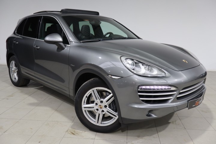 Porsche Cayenne 3.0 V6 Tiptronic Platinum
