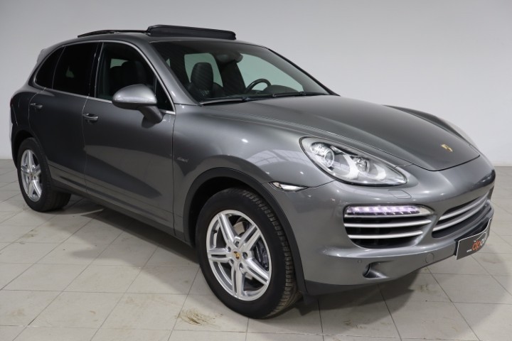 Porsche Cayenne 3.0 V6 Tiptronic Platinum