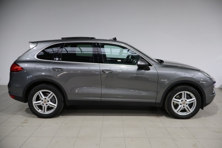 Porsche Cayenne 3.0 V6 Tiptronic Platinum