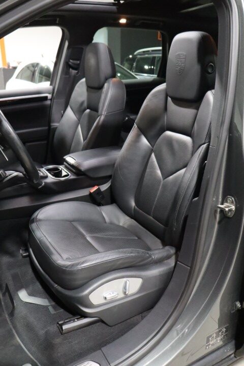 Porsche Cayenne 3.0 V6 Tiptronic Platinum