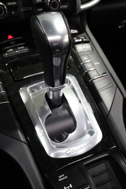 Porsche Cayenne 3.0 V6 Tiptronic Platinum