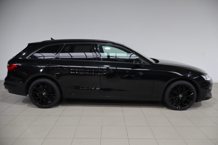 Audi A4 Avant 35 TFSI S Tronic