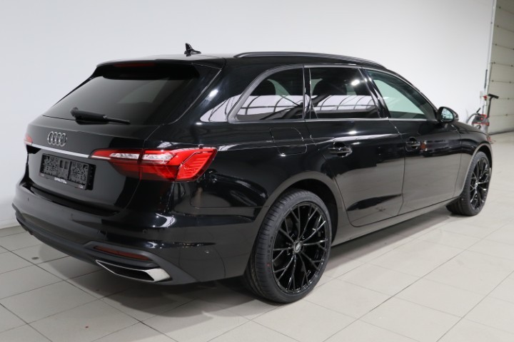 Audi A4 Avant 35 TFSI S Tronic