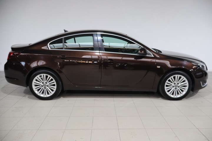 Opel Insignia 1.4i