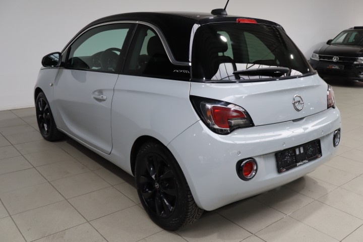 Opel Adam 1.0i