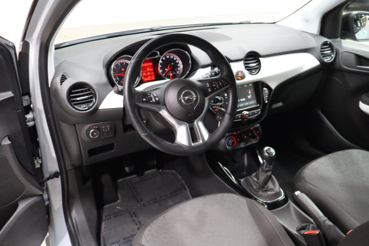 Opel Adam 1.0i