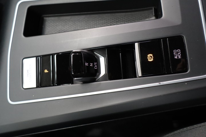 Volkswagen Golf 1.0 TSI DSG Join