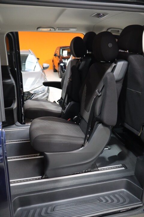 Mercedes V300 LWB XXL AMG PACK
