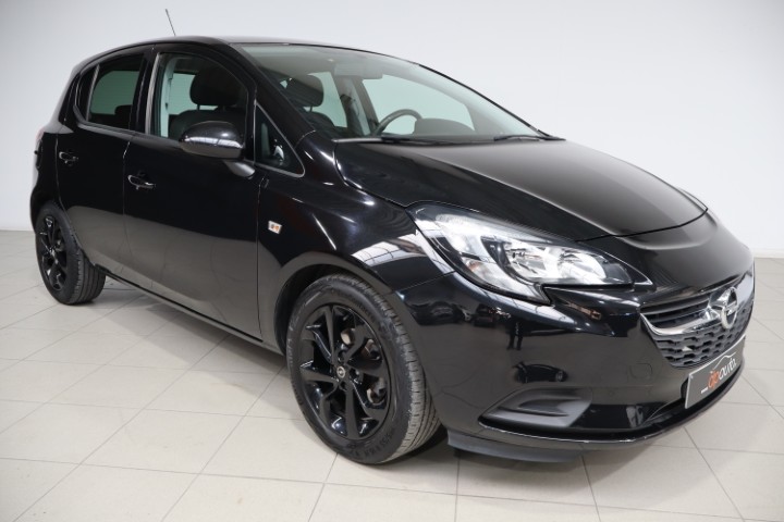 Opel Corsa 1.2i Black Edition
