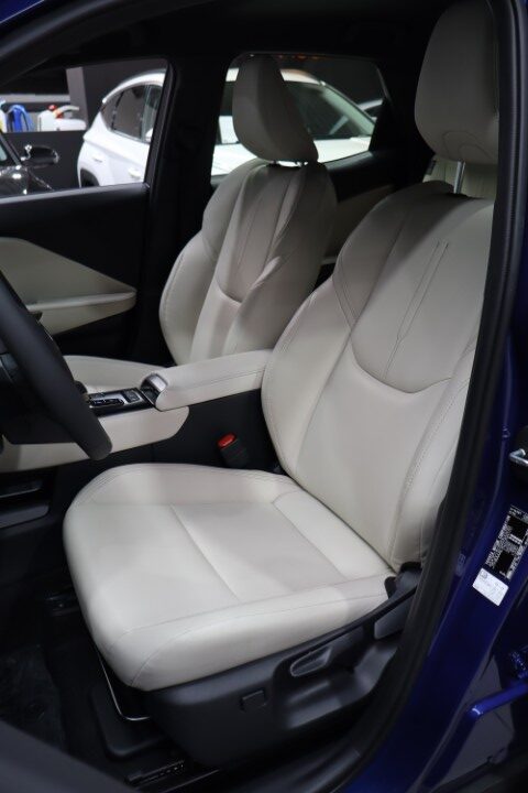 Lexus LBX 1.5i HEV CVT Elegant