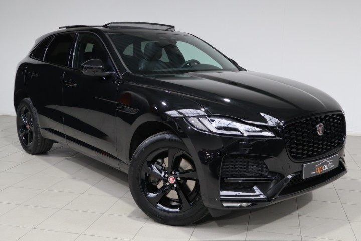 Jaguar F Pace 2.0 D MHEV AWD D165 R-Dynamic Black