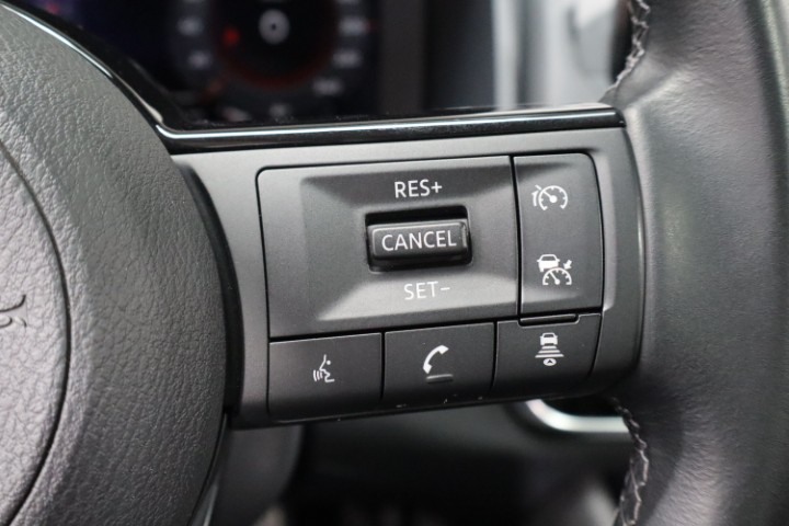 Nissan Qashqai 1.3 DIG-T MHEV N-Connecta