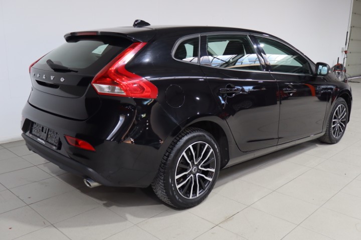 Volvo V40 2.0 D2