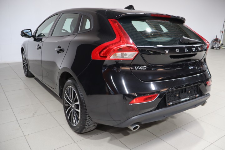 Volvo V40 2.0 D2