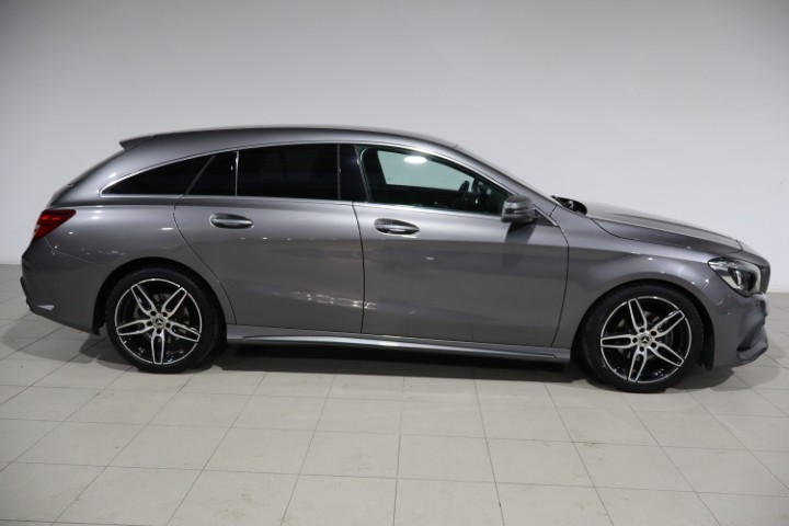Mercedes CLA180d AMG PACK