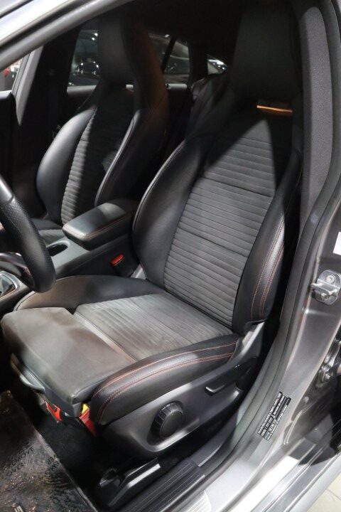 Mercedes CLA180d AMG PACK