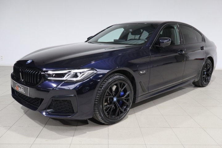 BMW 530e PHEV M PACK