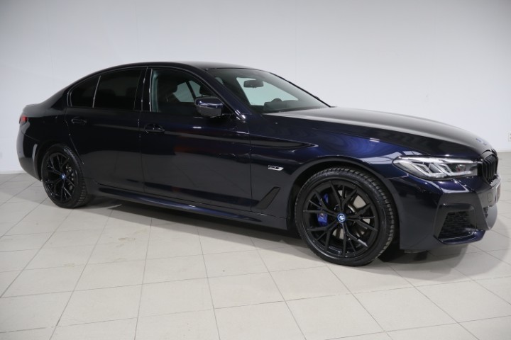 BMW 530e PHEV M PACK