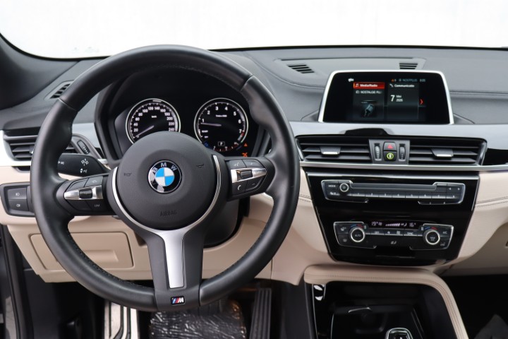 BMW X2 2.0i M PACK