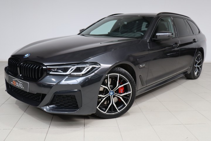 BMW 530e PHEV M PACK