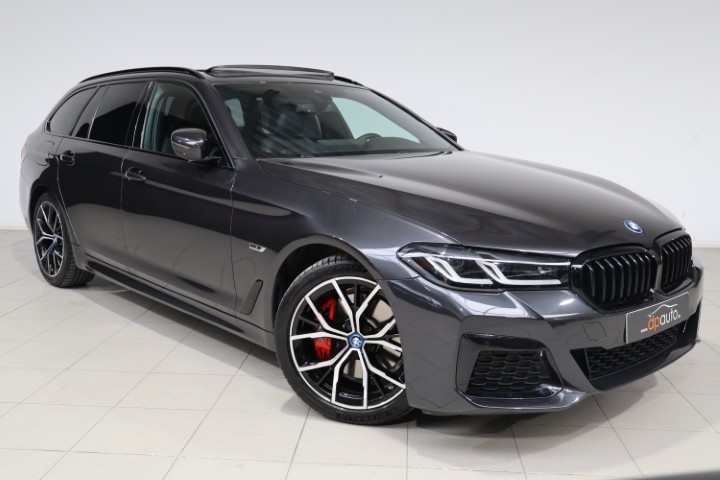BMW 530e PHEV M PACK