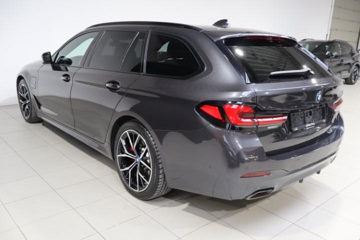 BMW 530e PHEV M PACK
