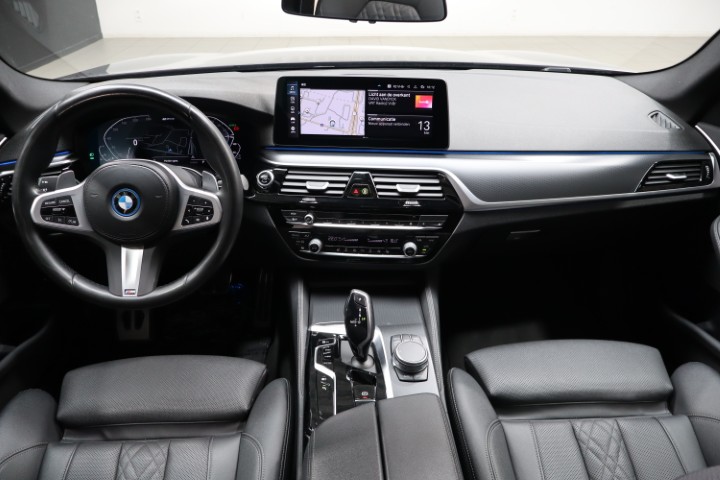 BMW 530e PHEV M PACK