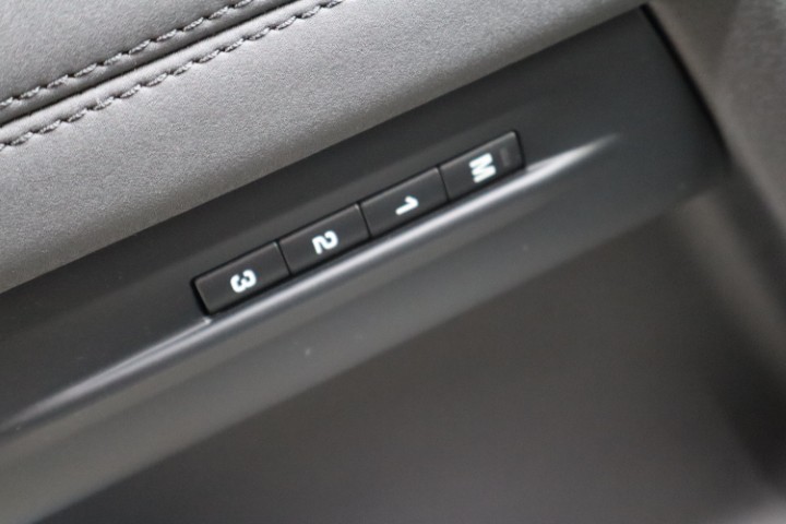 Land Rover Range Rover Evoque PHEV R Dynamic P300e
