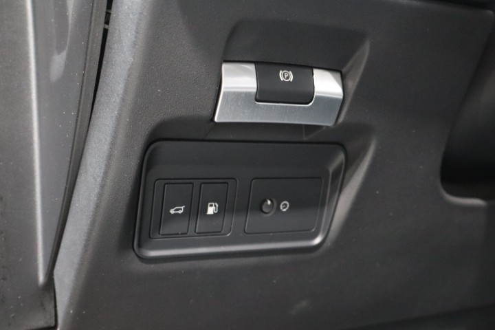 Land Rover Range Rover Evoque PHEV R Dynamic P300e