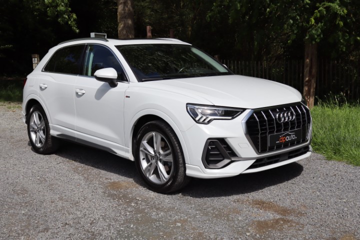 Audi Q3 35 TFSI S Tronic S Line