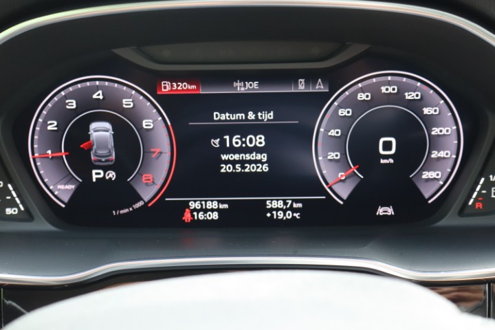 Audi Q3 35 TFSI S Tronic S Line