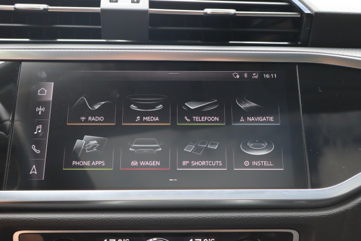Audi Q3 35 TFSI S Tronic S Line