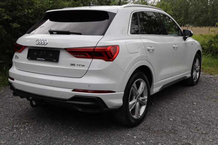 Audi Q3 35 TFSI S Tronic S Line