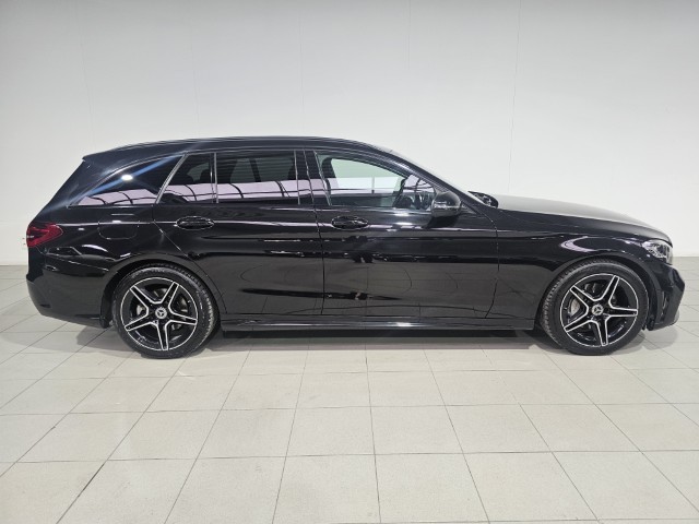 Mercedes C180 AMG PACK