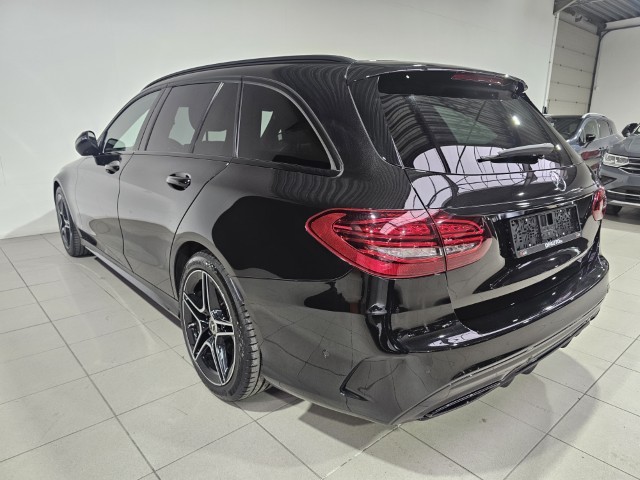 Mercedes C180 AMG PACK
