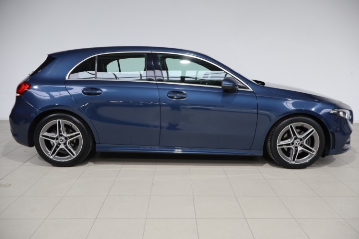 Mercedes A180 AMG Line