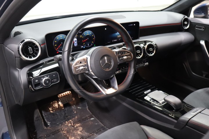 Mercedes A180 AMG Line