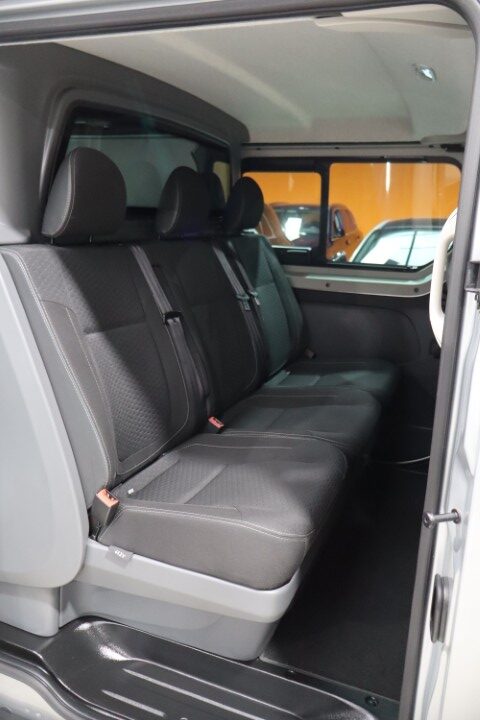 Opel Vivaro 1.6 Lichte vracht - 6 zitplaatsen