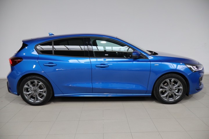 Ford Focus 1.0 MHEV ST Line X