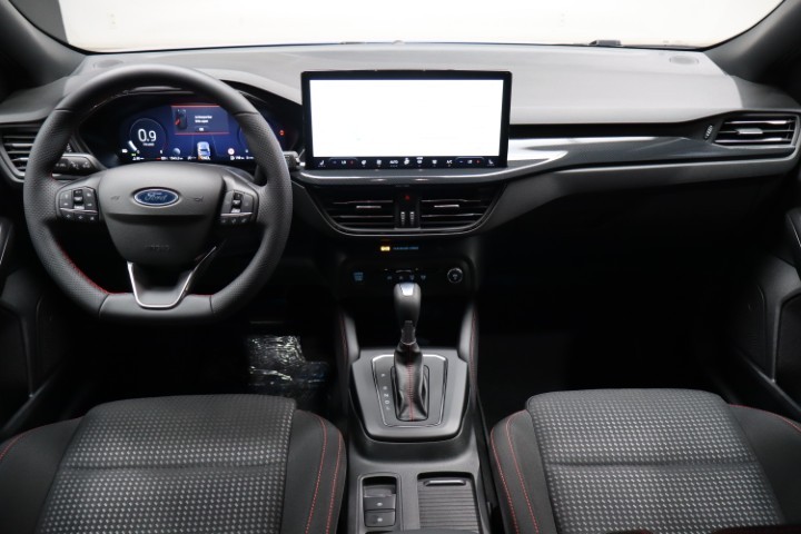 Ford Focus 1.0 MHEV ST Line X