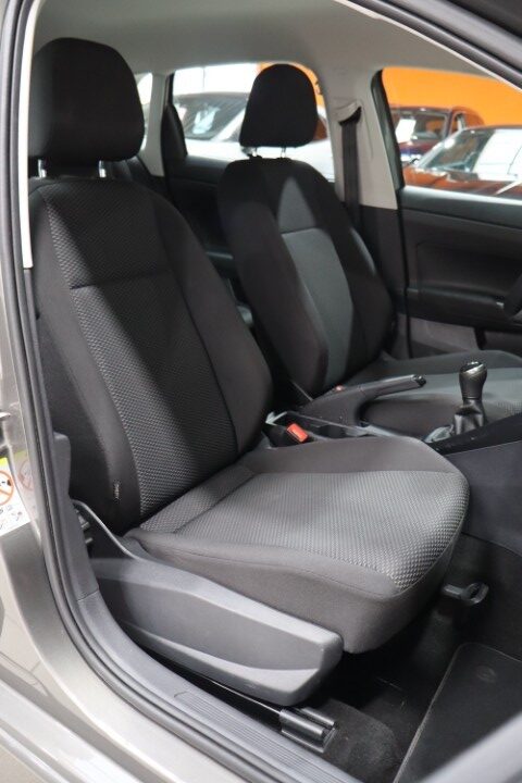 Volkswagen Polo 1.0