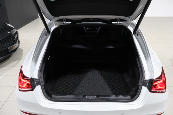 Mercedes CLA180 AMG Line