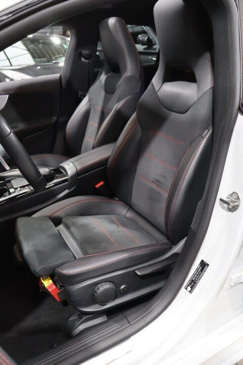 Mercedes CLA180 AMG Line