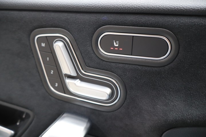 Mercedes A180 AMG Line