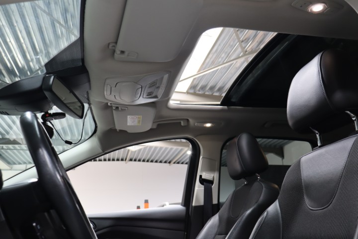 Ford Kuga 2.0 TDCI AWD Titanium AUTOMAAT