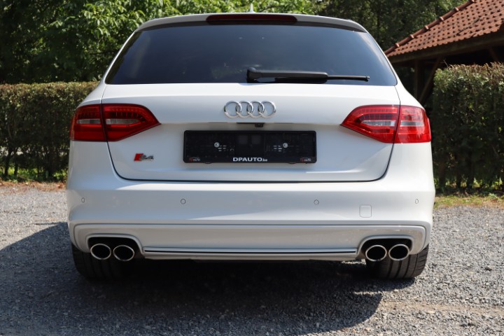 Audi S4 Avant 3.0 V6 TFSI S Tronic S Line